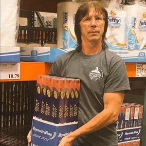 Meet your Posher, Tom